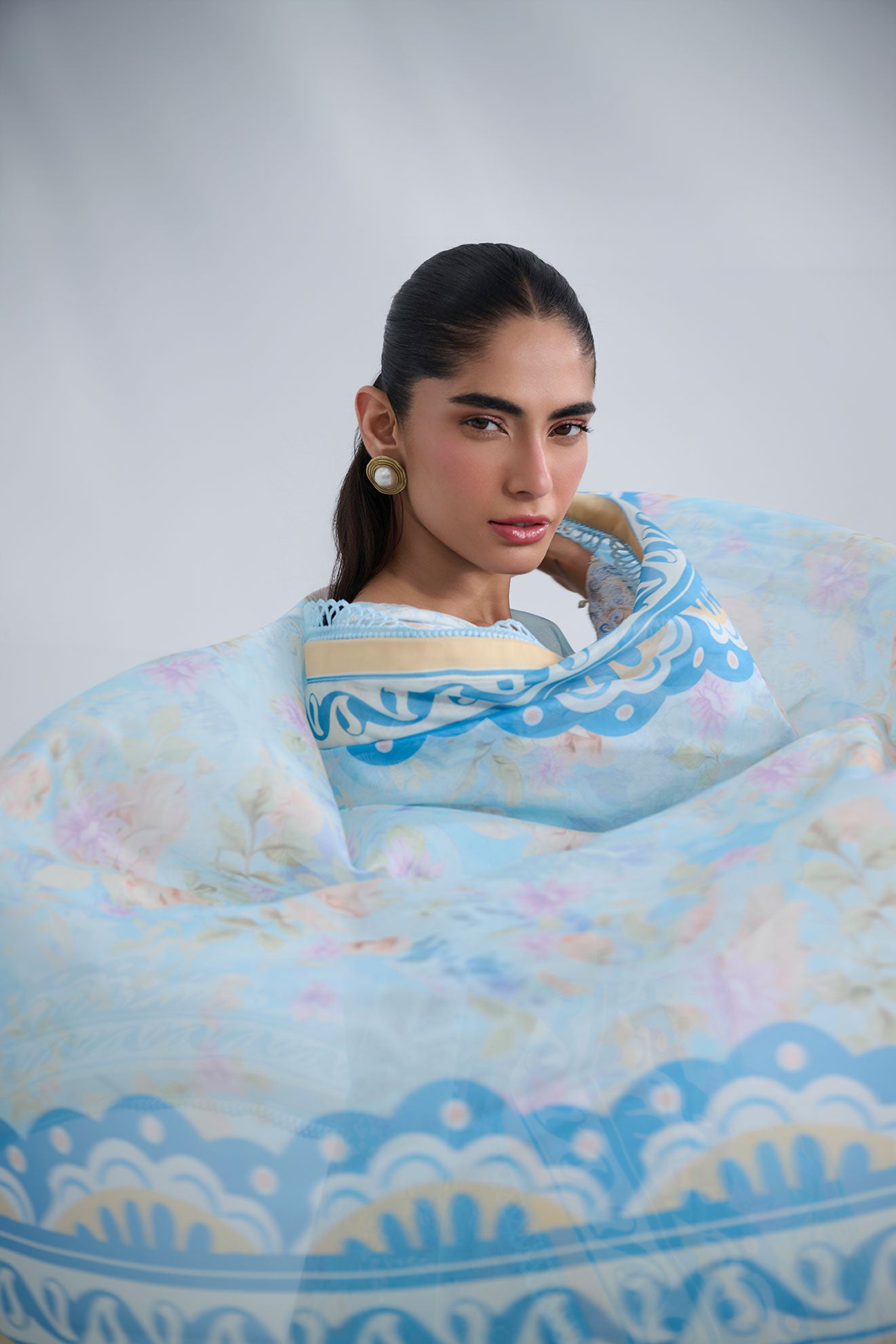 SS25DC-2560 SKY BLUE COTTON JACQUARD 2PCS EMBROIDERED KURTA WITH TROUSER