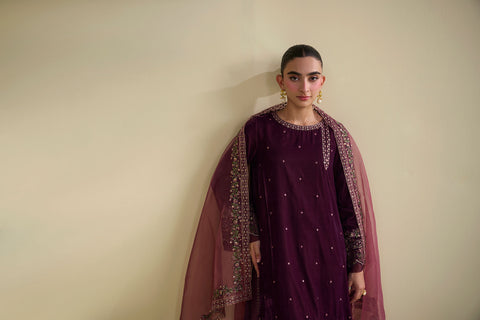 FW25DA-2805   MAGENTA  2PCS  EMBROIDERED KURTA WITH TROUSER