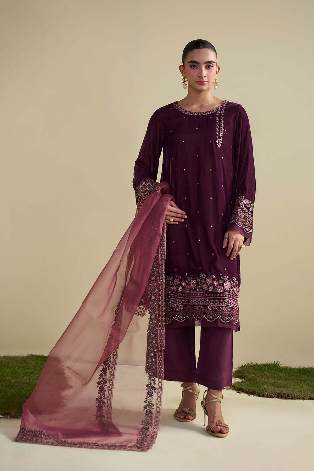 FW25DA-2805   MAGENTA  2PCS  EMBROIDERED KURTA WITH TROUSER