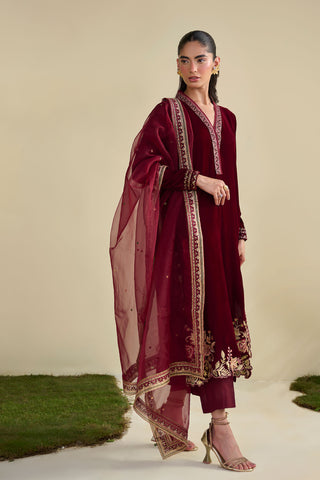 FW25DA-2832   MAROON  2PCS  EMBROIDERED KURTA WITH TROUSER
