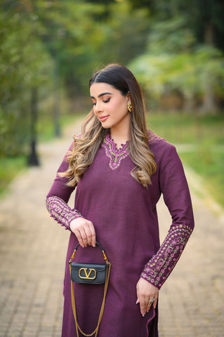 FW25DC-2879 PURPLE 2PCS  EMBROIDERED KURTA WITH TROUSER