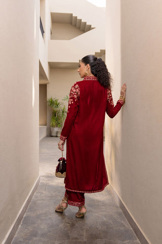 FW24DA-2613   MAROON  2PCS  EMBROIDERED KURTA WITH TROUSER