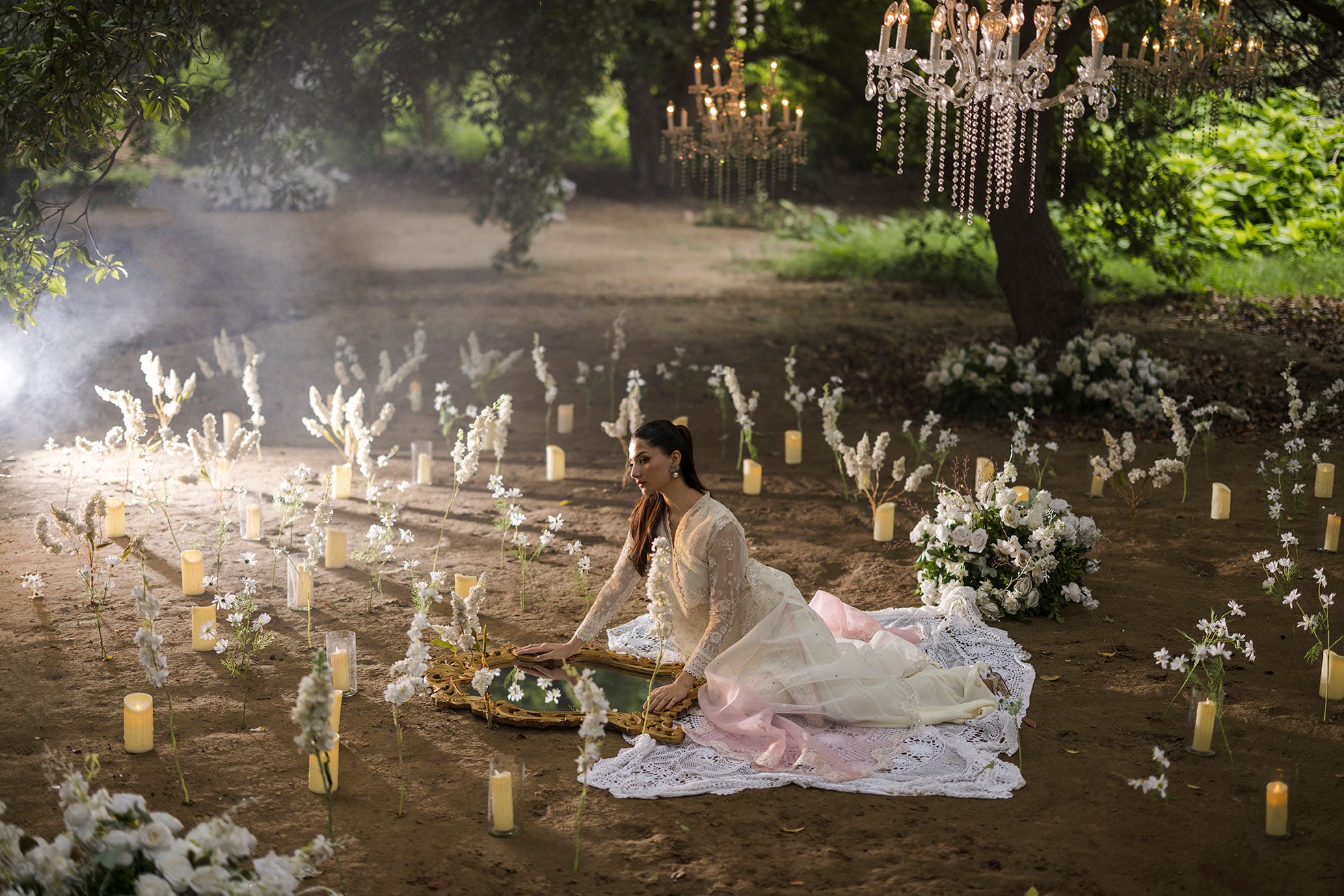 Jardin Festive 3-piece suit fabric.