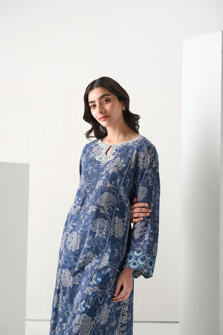 DC-0547 BLUE EMBROIDERED KURTA