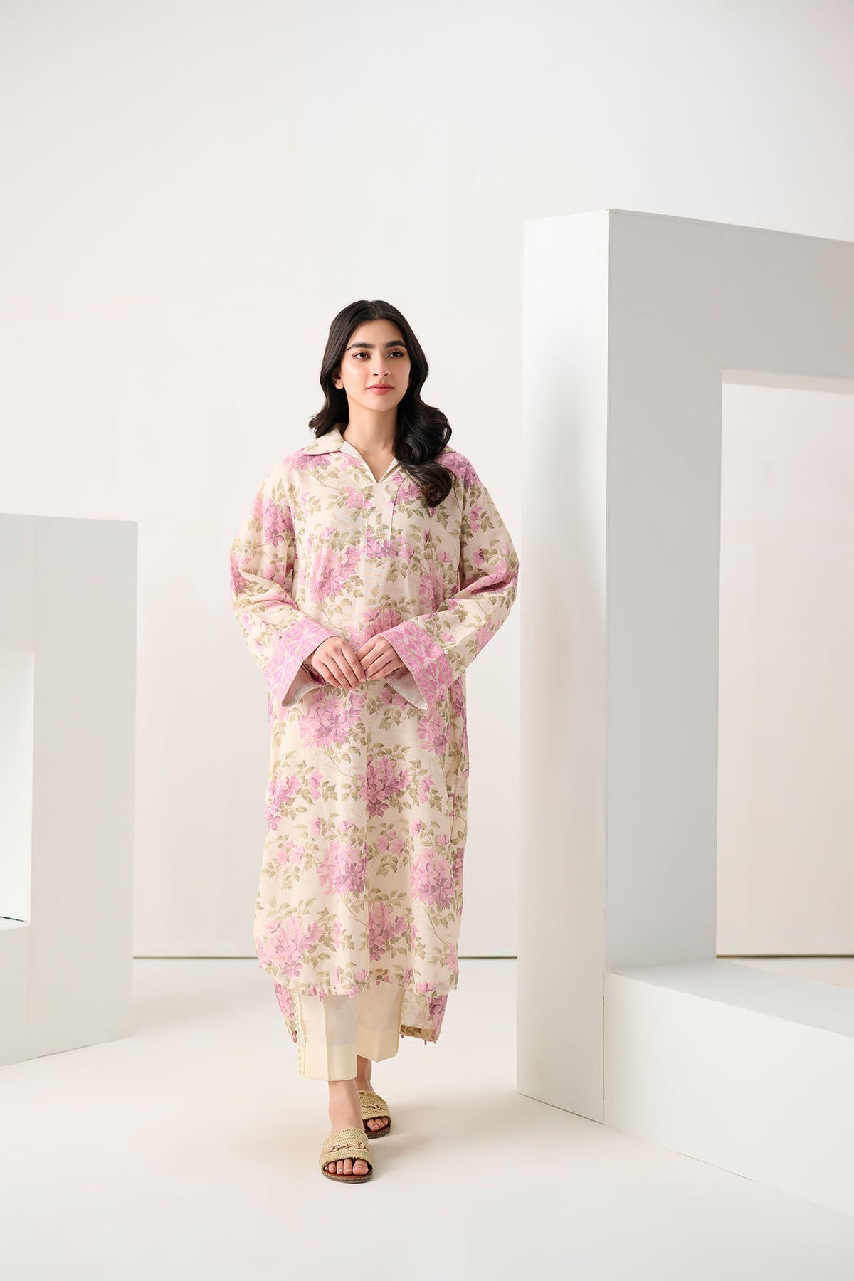 DC-0566 BEIGE DIGITAL PRINTED KURTA