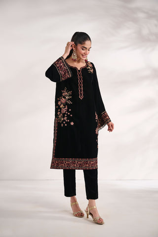 FW24DA-1894   BLACK  1PCS  EMBROIDERED KURTA