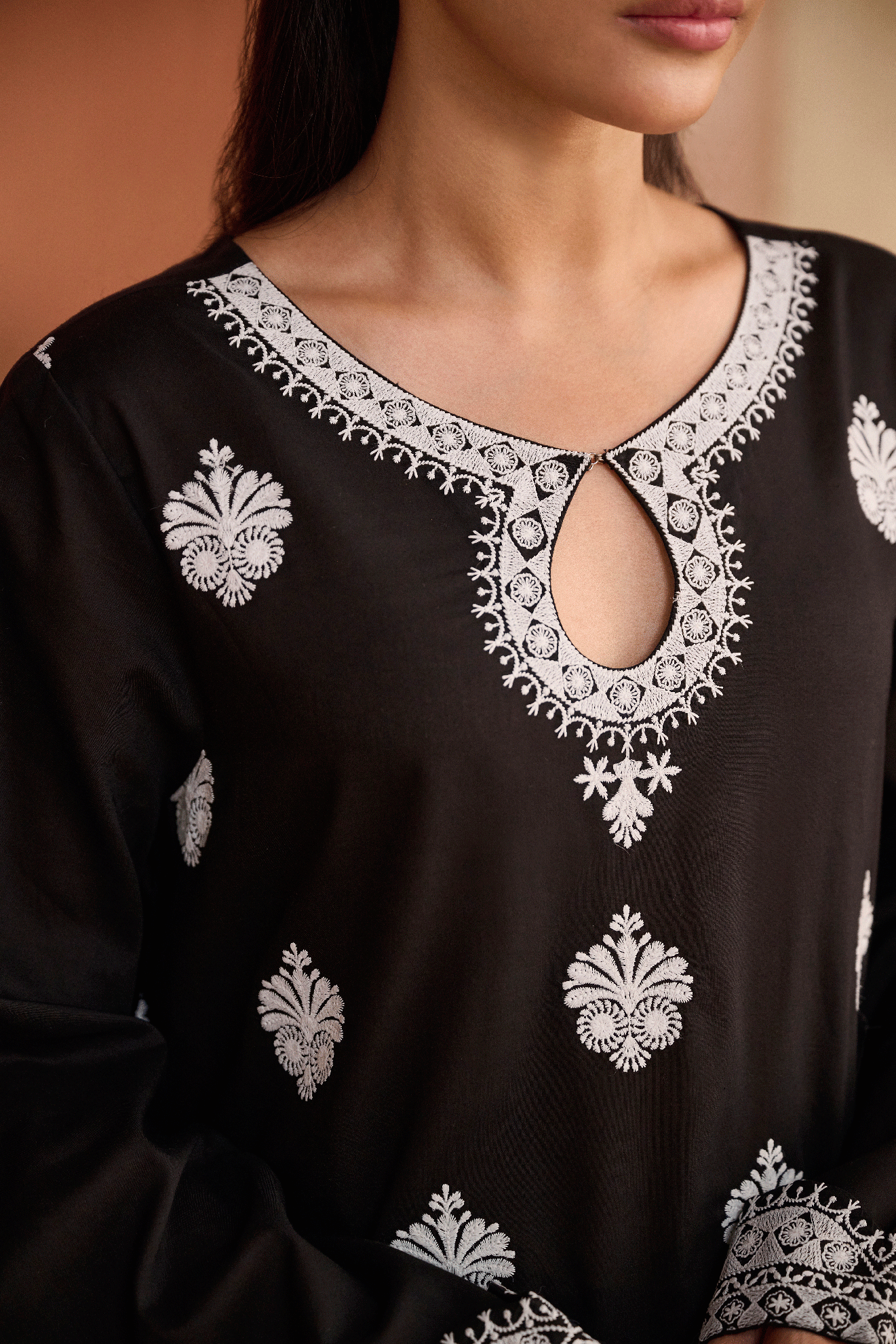 SS24DC-2460 BLACK 2PCS EMBROIDERED KURTA WITH TROUSER