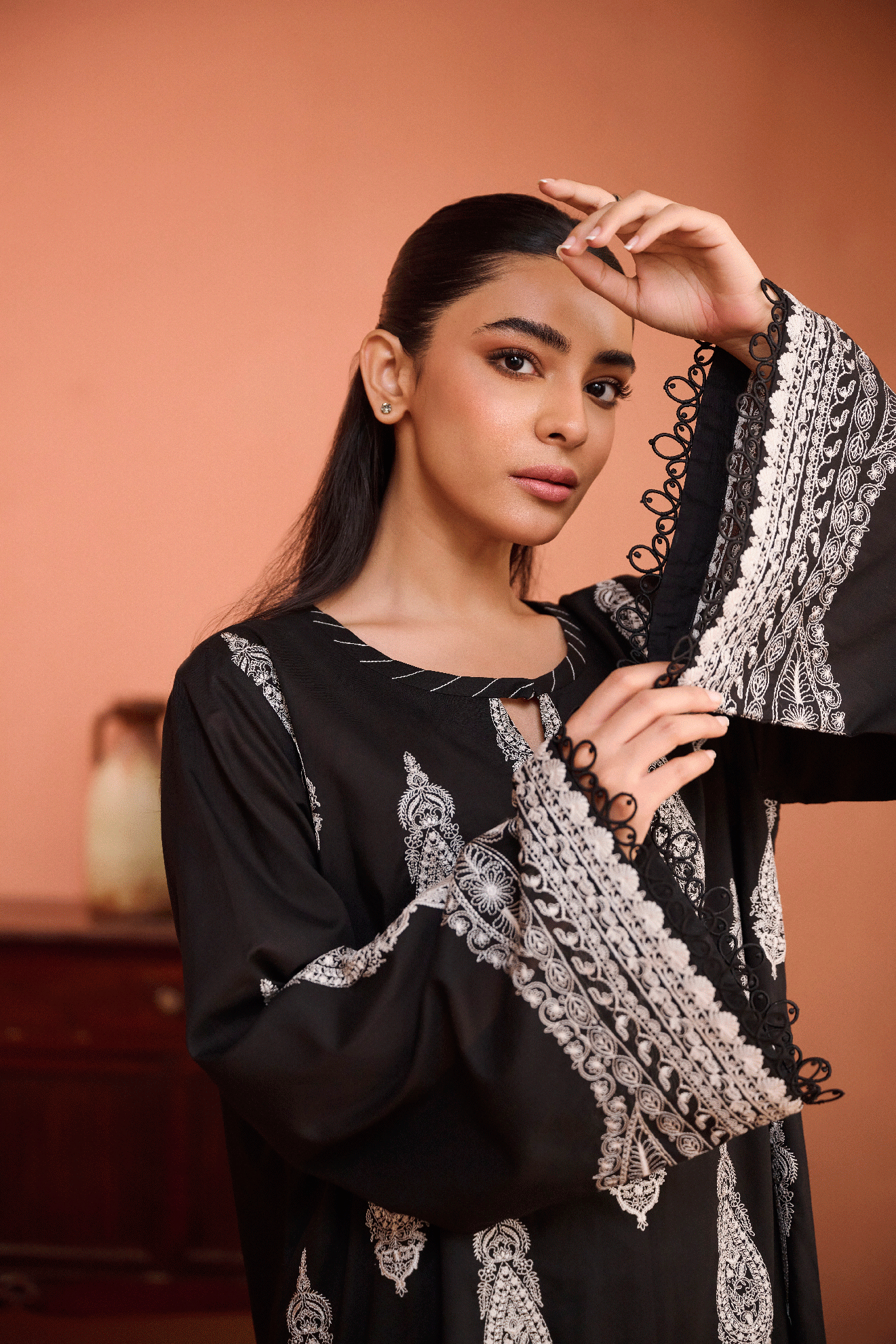 SS24DC-2461 BLACK 2PCS EMBROIDERED KURTA WITH TROUSER