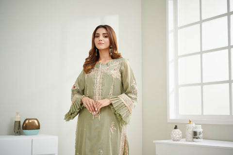 DA-1593 GREEN EMBROIDERED KURTA