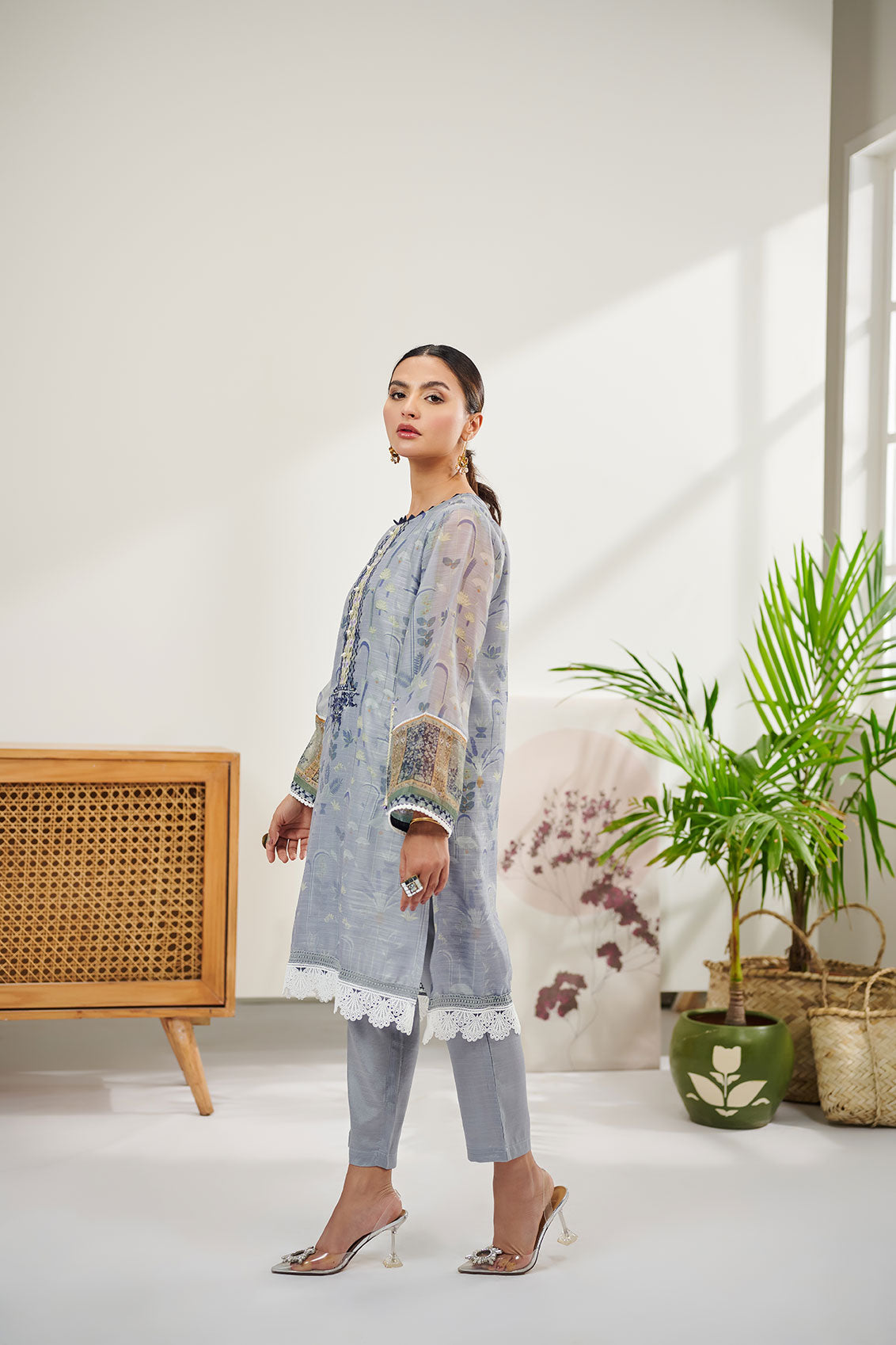 DC-0385 GREY 2PCS  EMBROIDERED KURTA WITH TROUSER