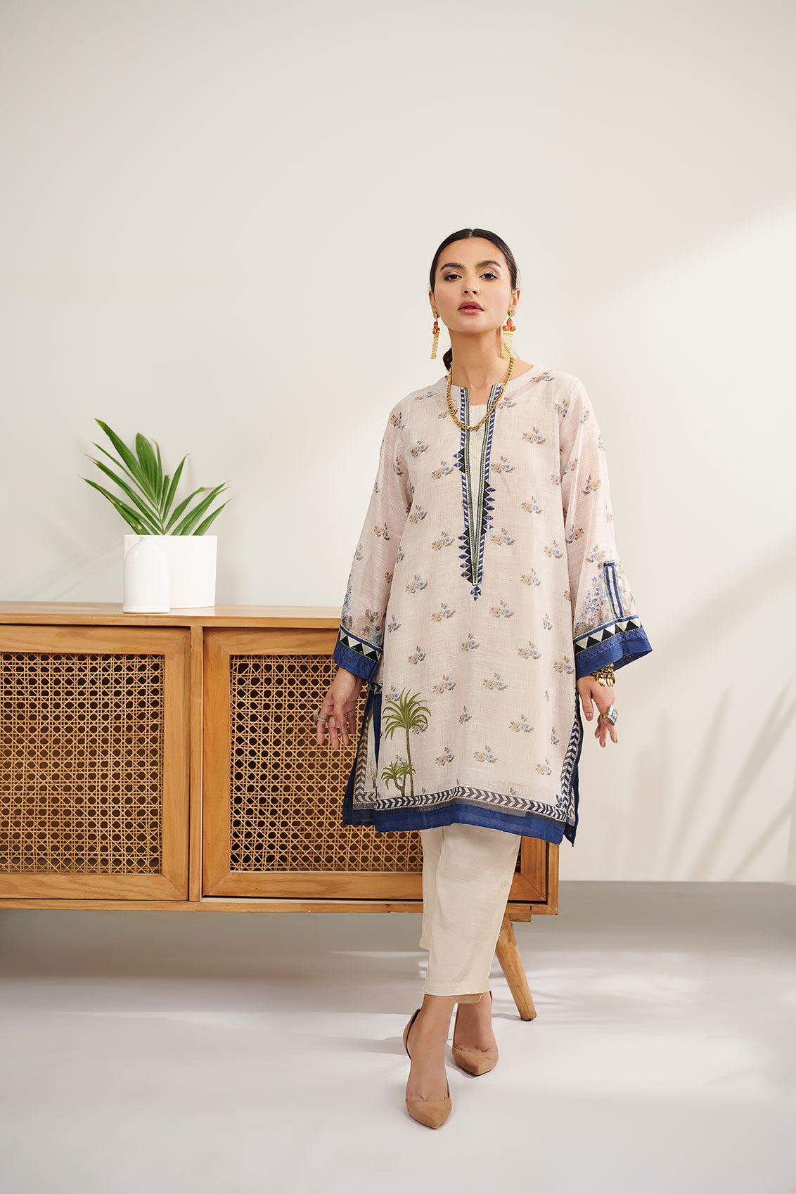 DC-0387 BEIGE 2PCS  EMBROIDERED KURTA WITH TROUSER