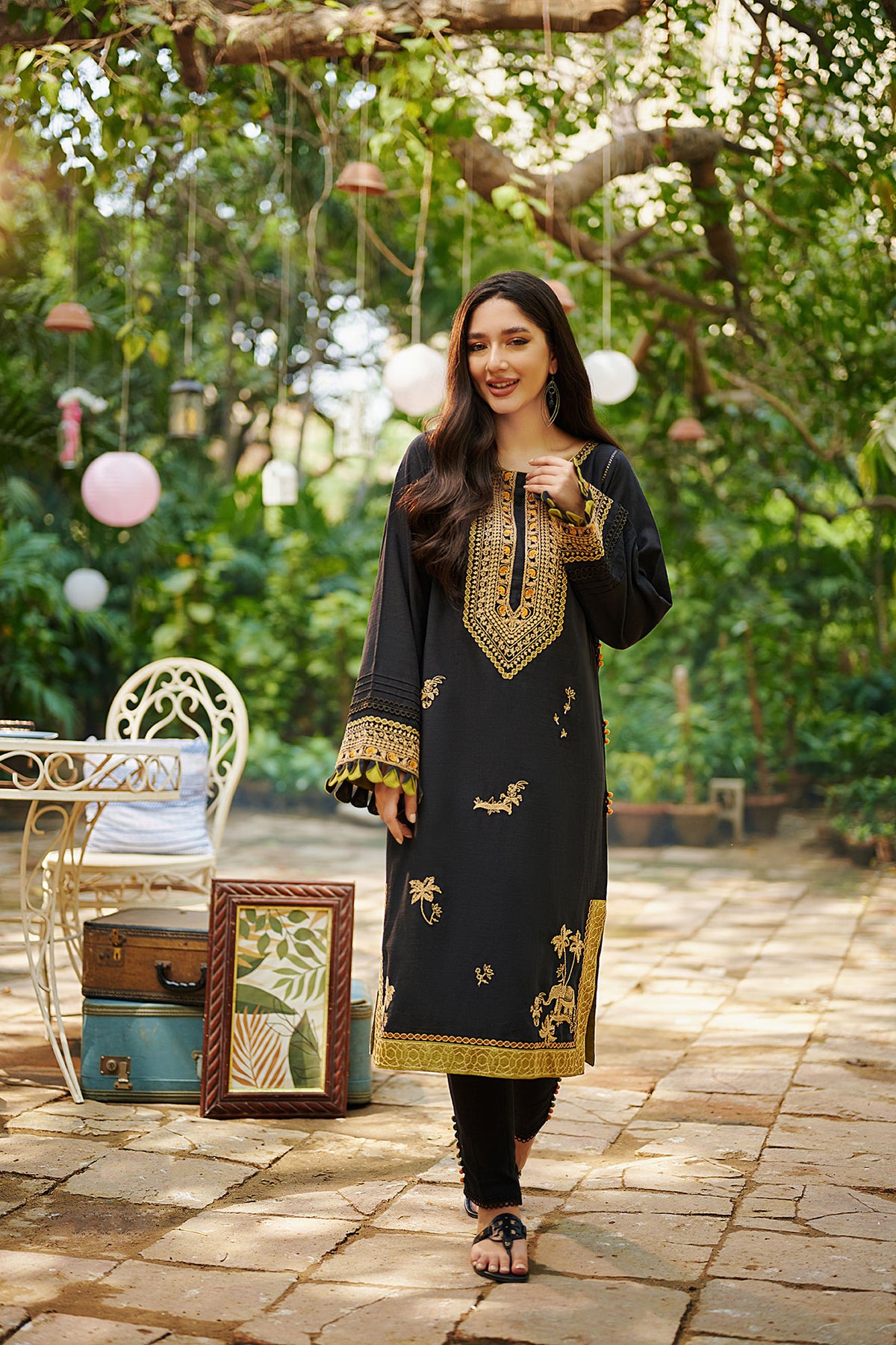 DC-2026 BLACK 2PCS EMBROIDERED KURTA WITH TROUSER