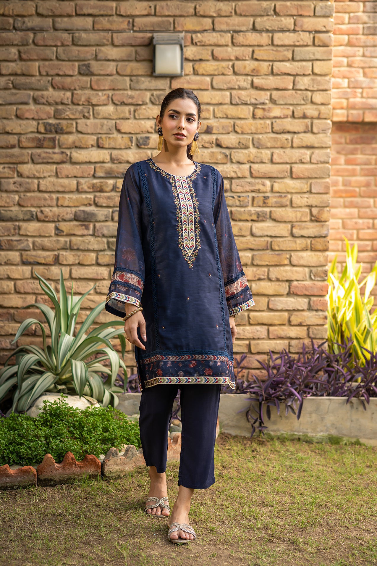 DC-2098 NAVY BLUE 2PCS  EMBROIDERED KURTA WITH TROUSER